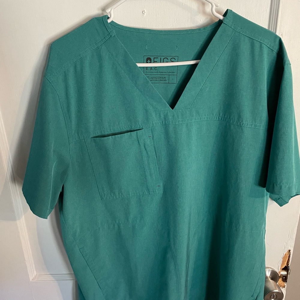 Figs Fion size L marine green jogger scrub set